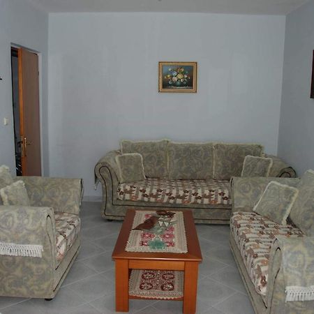 The Hill Apartment Sarande Bagian luar foto
